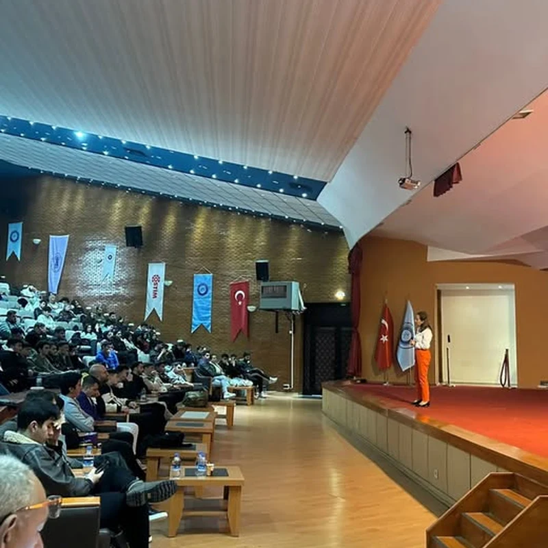 Entrepreneurship and Ways to Access Finance at Gazi University OSTİM Vocational School
