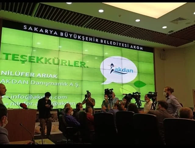 Nilüfer Arıak sunumu