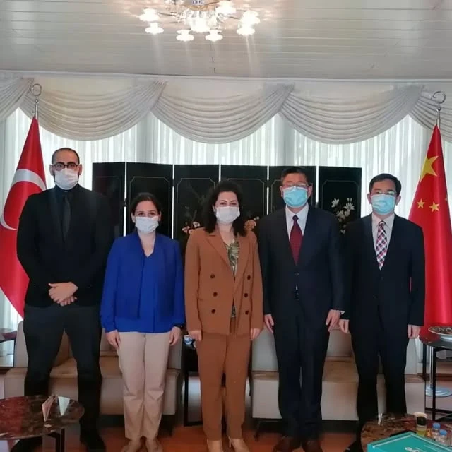 Meeting at the consulate