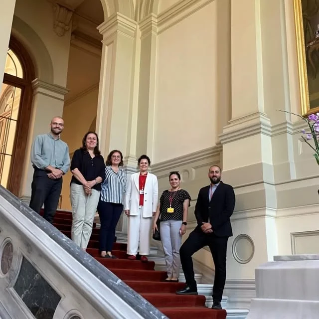 Visit to the consulate